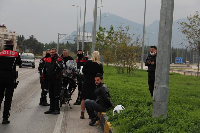 Antalya'da alkollü yakalanan sürücüden polise: Ben de memur çocuğuyum