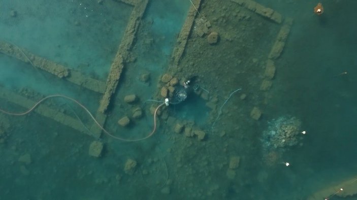İznik Gölü’nün dibinde yatan 100 yılın keşfi görüntülendi