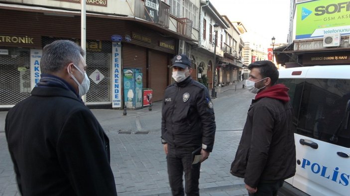 Gaziantep'te sokağa çıkanlar emniyet müdürüne yakalandı