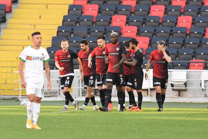 Alanyaspor, Gaziantep'e 3-1 yenildi