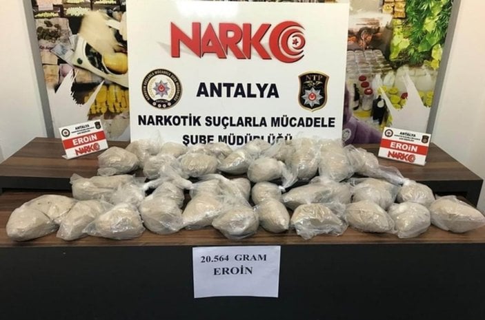 Antalya’da 1 yılda 478 kilo 671 gram uyuşturucu madde ele geçirildi