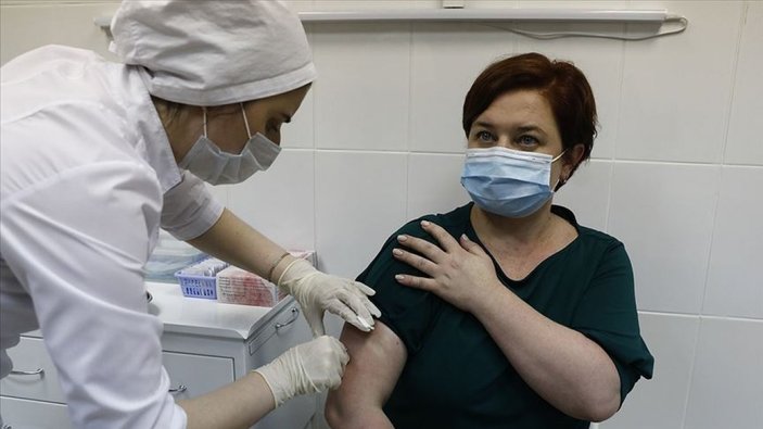 Moskova'da aşı olanlar kısıtlamadan muaf olacak