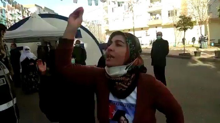 Diyarbakır'da anne, HDP'ye isyan etti: Benim kızımın özgürlüğü nerede