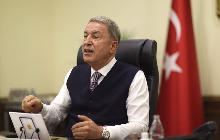 Hulusi Akar: Terör örgütünün sözde yönetimi büyük panik içinde