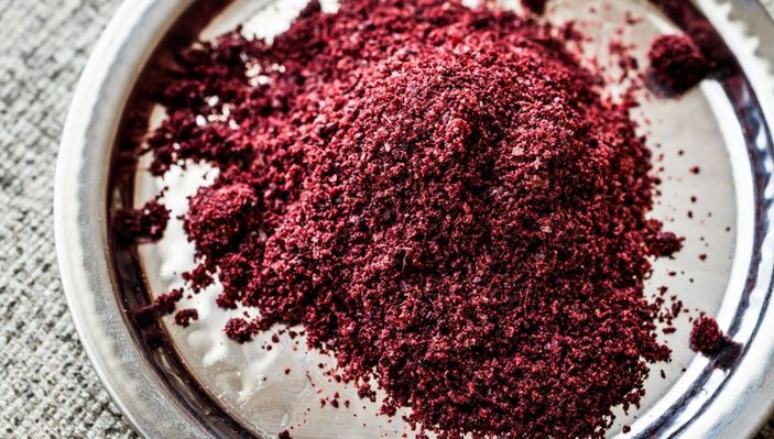 Sumak nedir, faydaları nelerdir? Sumak suyu ne işe yarar?