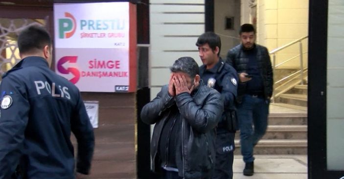 Bahçelievler’de eşini boğarak öldüren Cezayirli: Mezarına gitmek istiyorum