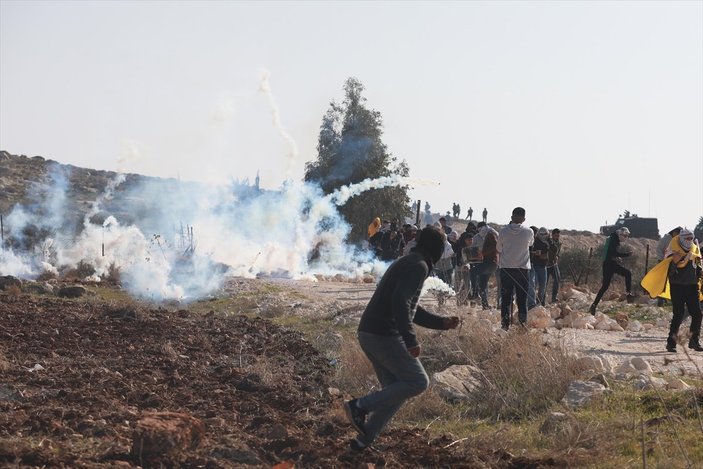 İsrail güçleri, Batı Şeria'da 16 Filistinliyi yaraladı