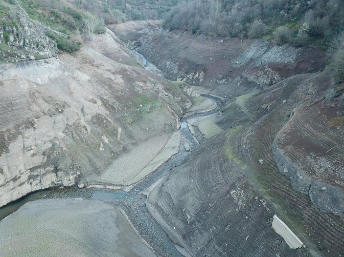 Yuvacık Barajı'nda su seviyesi yüzde 15'e düştü