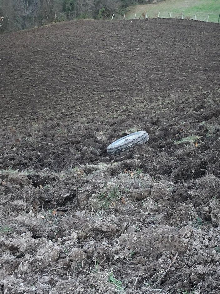 i Sinop'ta traktör devrildi: 1 ölü