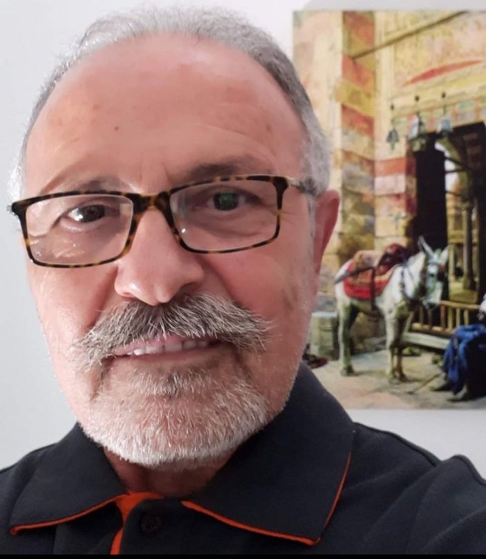 İzmir'de emekli binbaşı evinde ölü bulundu