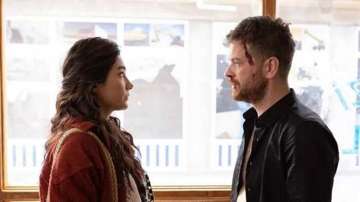 Netlifx 50m2 dizisi konusu nedir? 50m2 oyuncuları kimlerdir?