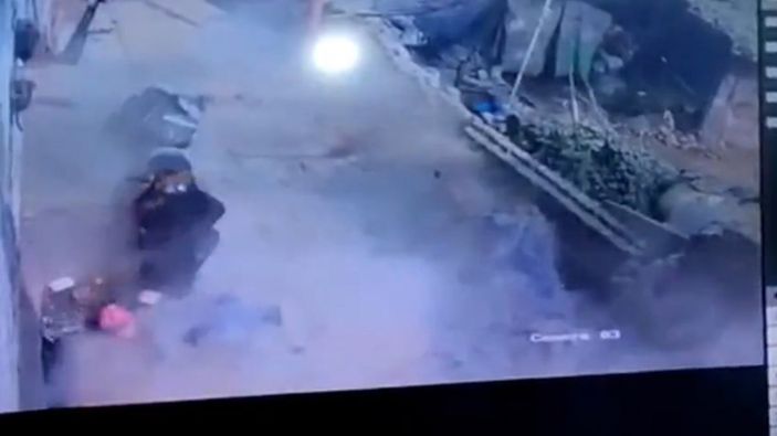 Hindistan’da yayaların üzerine duvar çöktü