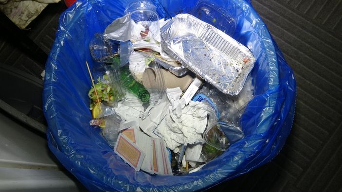 d Bursa’da kapalı olması gereken kahvehaneyi polis bastı: 53 bin 550 TL ceza