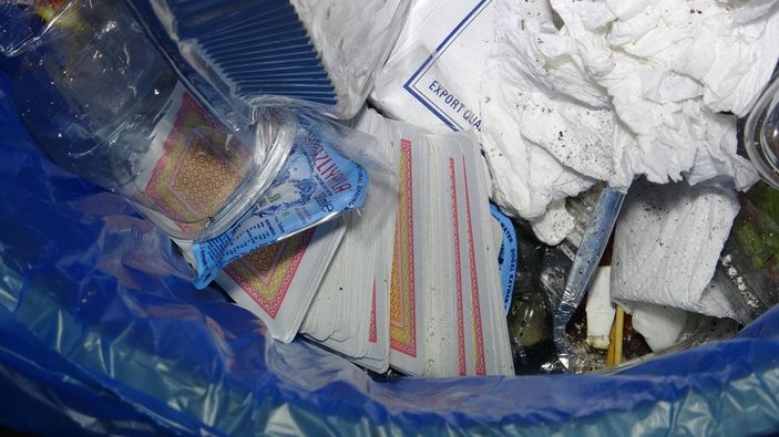 d Bursa’da kapalı olması gereken kahvehaneyi polis bastı: 53 bin 550 TL ceza