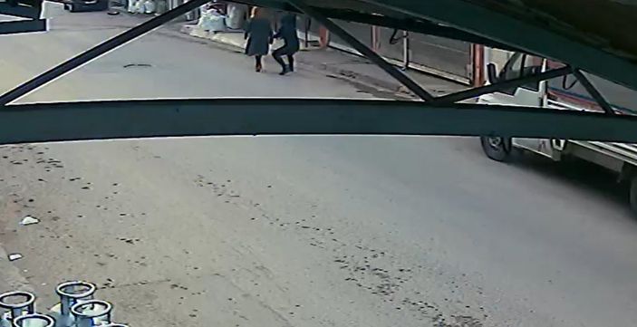 i Gaziantep’te kısıtlamada dışarı çıktı, 7 bin lirasını kaptırdı