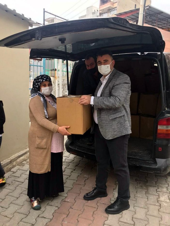 d İzmir’de belediyenin izdiham yaratan yardımı