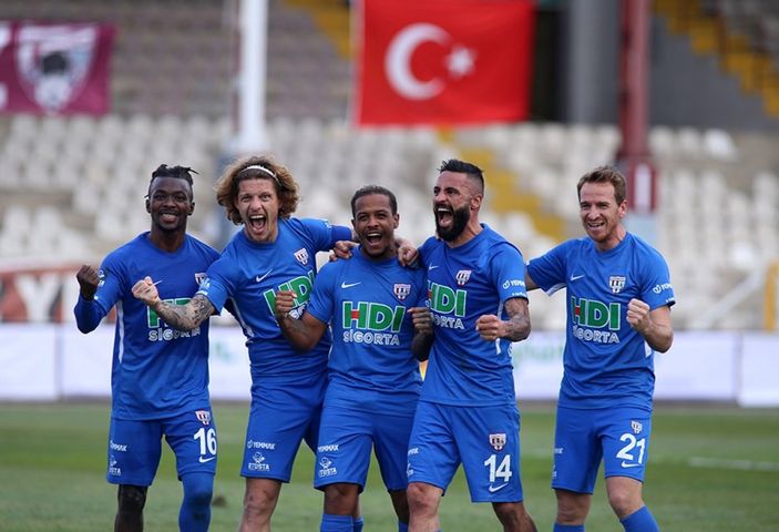 Bandırmaspor'dan abartılı sevinen personele prim cezası