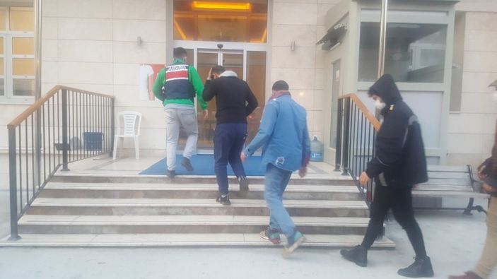 İtalya diye, Aydın’a bırakıldılar