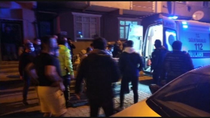 Sultangazi'de komşuların ceviz kavgasında kan döküldü: 1 ölü