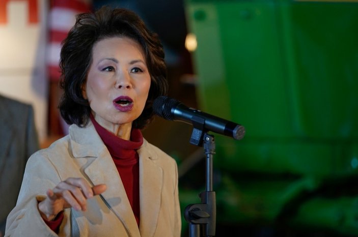 ABD'de Ulaştırma Bakanı Elaine Chao istifa etti
