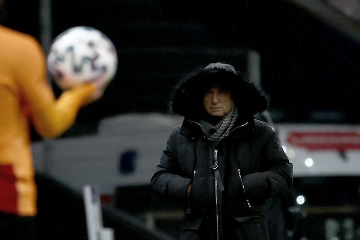 Galatasaray, Gençlerbirliği'ni 6 golle dağıttı