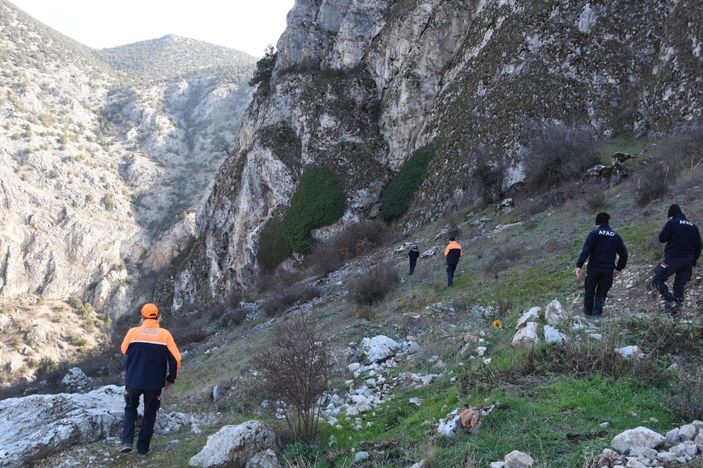 Kütahya’da 18 yaşındaki genç kız 15 gündür aranıyor