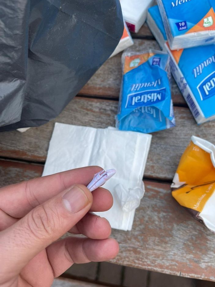 i Eyüpsultan'da yakalanan dilencinin üzerinden uyuşturucu çıktı