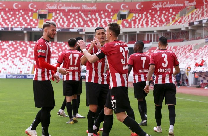 Gaziantep FK 15 maç sonra Sivasspor'a yenildi