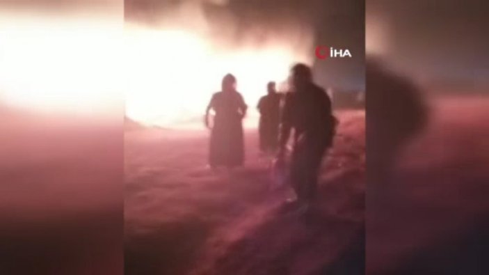 İdlib'deki mülteci kampında yangın: 2 ölü