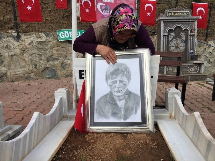 Eren Bülbül'ün acılı annesinden Mehmetçiklere dua