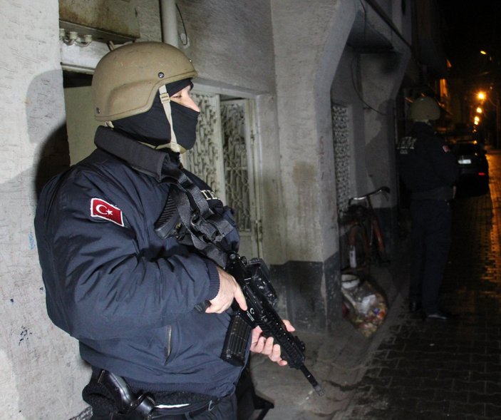 Adana’da DEAŞ operasyonu: 6 şüpheli gözaltında