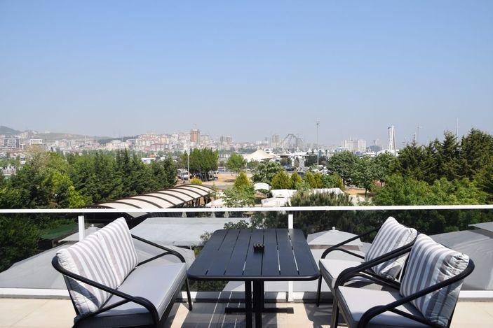 No:1903 Sosyal Tesisi’ndeki demirbaşlar çalındı