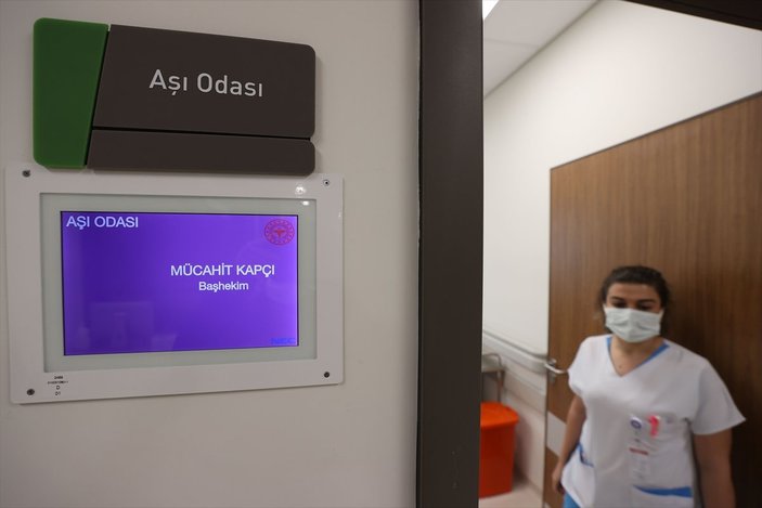 İstanbul'da koronavirüs aşısı için odalar hazırlandı