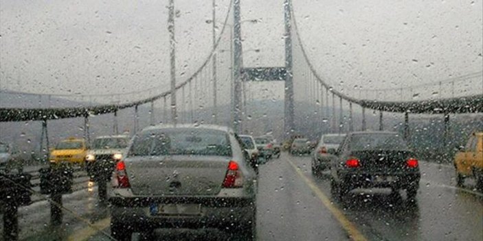 İstanbul'da trafik yoğunluğu yüzde 75'e ulaştı