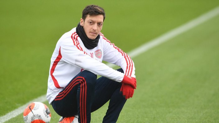 Mesut Özil'in maaşını Koç şirketleri karşılayacak