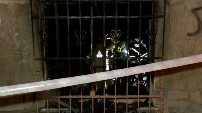 Esenler'de evde çıkan yangında, 2 çocuk hayatını kaybetti