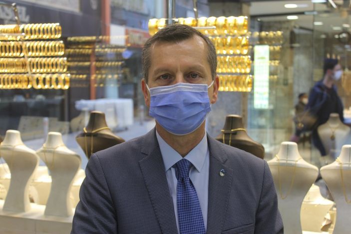 i Altın yatırımcısına kazandırdı