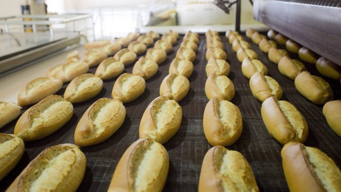 İBB Meclisi'nde 142 yeni Halk Ekmek büfesine onay