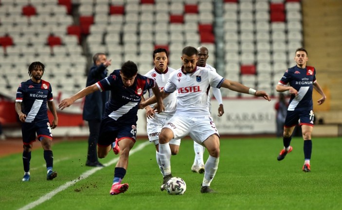 Trabzonspor, Antalyaspor ile 1 puanı paylaştı