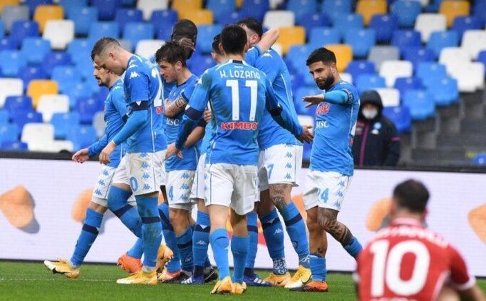 Napoli'den Fiorentina karşısında 6 gollü galibiyet