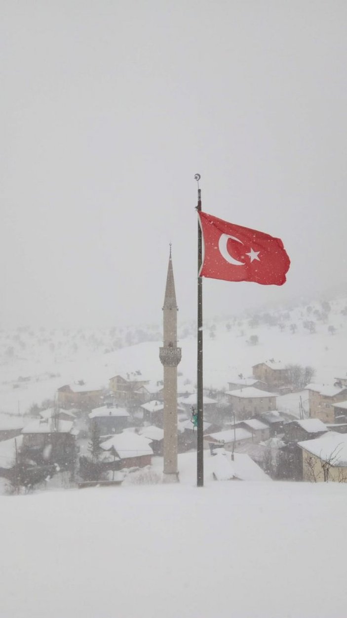 Türkiye hasretle beklediği yağışlara kavuştu