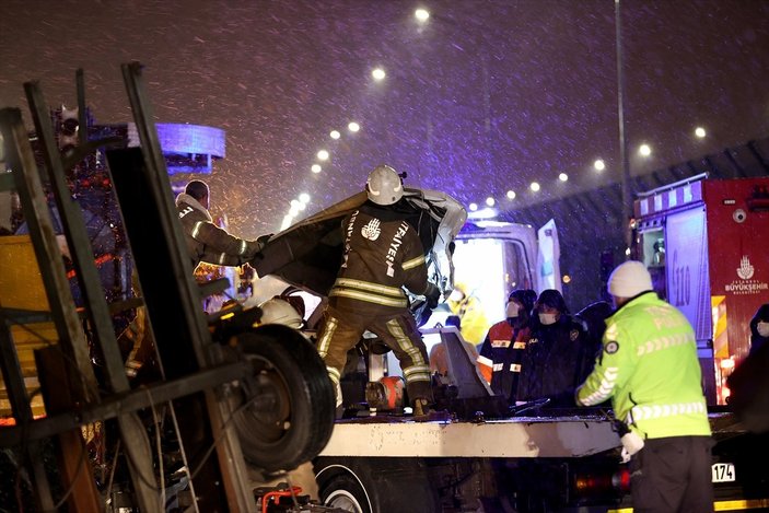 Haliç'te trafik kazası: 2 ölü