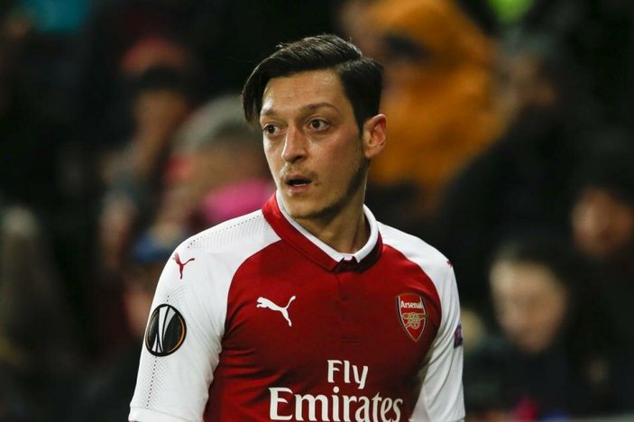 Fenerbahçe Mesut Özil transferini sonlandırdı