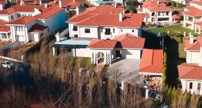 MasterChef Güzide Mertcan, villasını çekip paylaştı