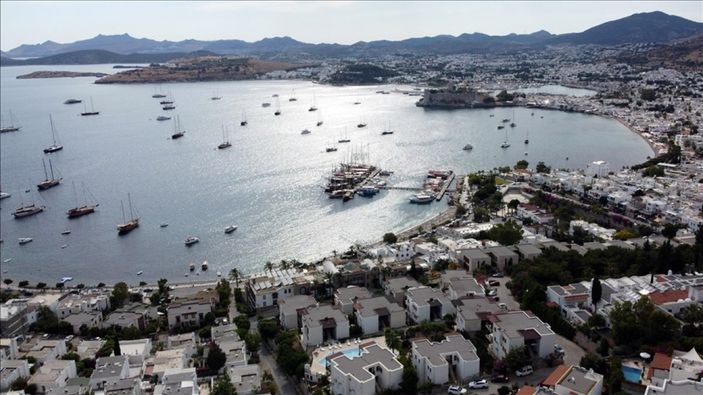 aa Kıyı şeritlerinde konutlar daha pahalı