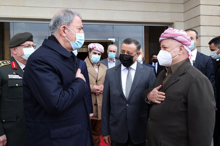 Hulusi Akar, Mesrur Barzani ve Mesud Barzani ile görüştü