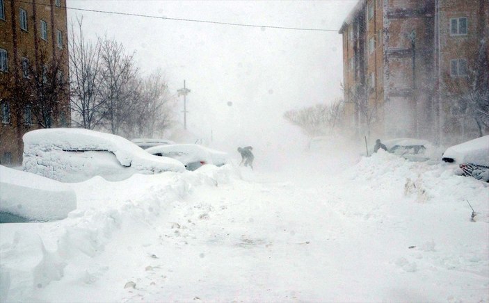 Doğu Anadolu için yoğun kar ve çığ uyarısı