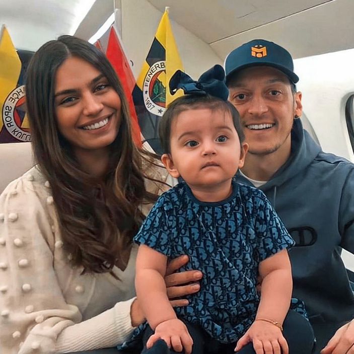 Amine Gülşe: Şükürler olsun ülkemize döndük