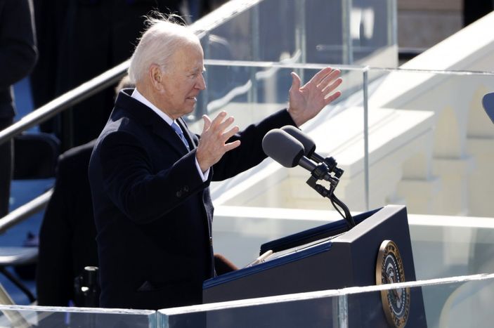 r Joe Biden yemin etti