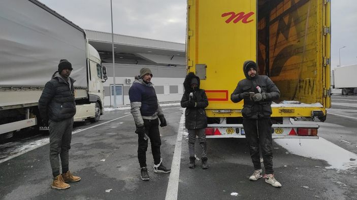 Sırbistan'da Türk polisinin dikkati 4 göçmeni hayatta tuttu